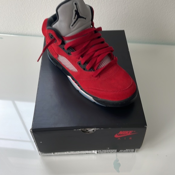 Air Jordan 5 Retro - Picture 6 of 8